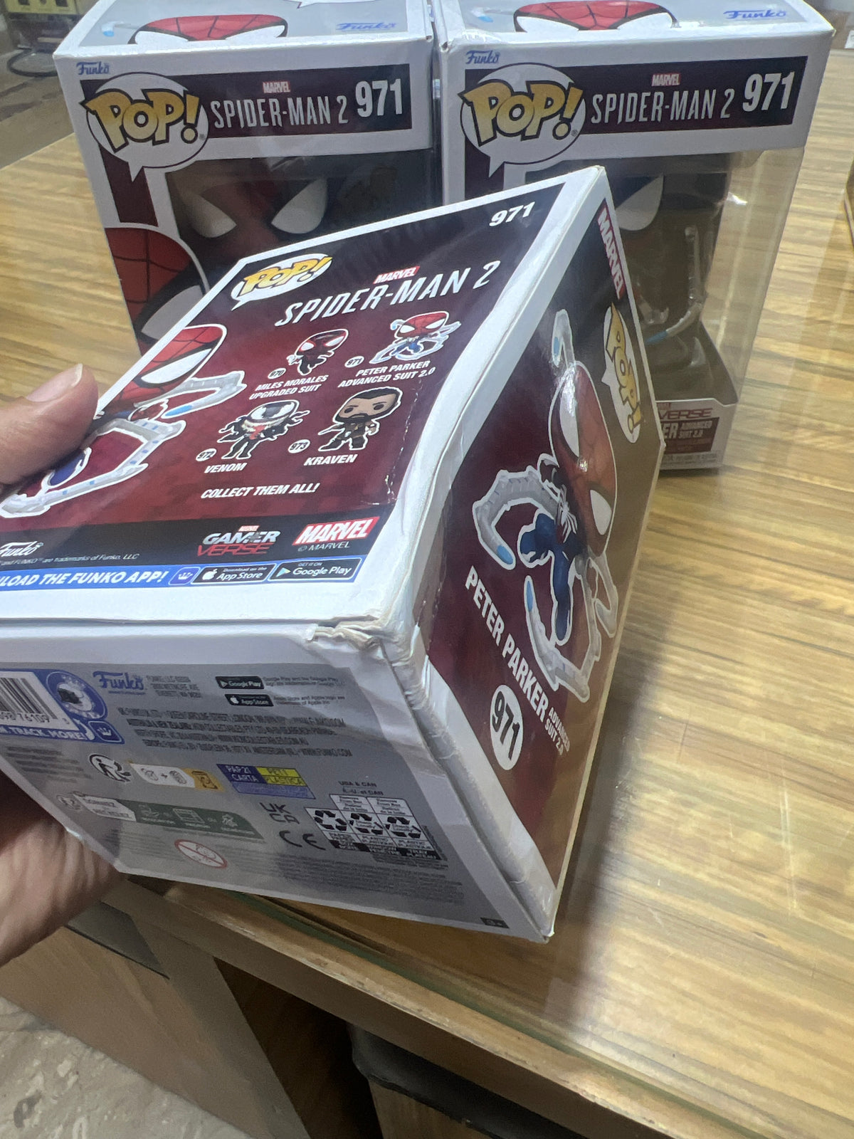 [DAMAGED BOX 7.5/10] Funko Pop! Marvel: SPIDER MAN Game verse Peter Parker Advance Suit 2.0 (Copy)
